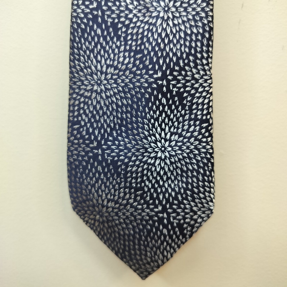 Charles Tyrwhitt 100% Silk Tie Floral Navy - Picture 1 of 8